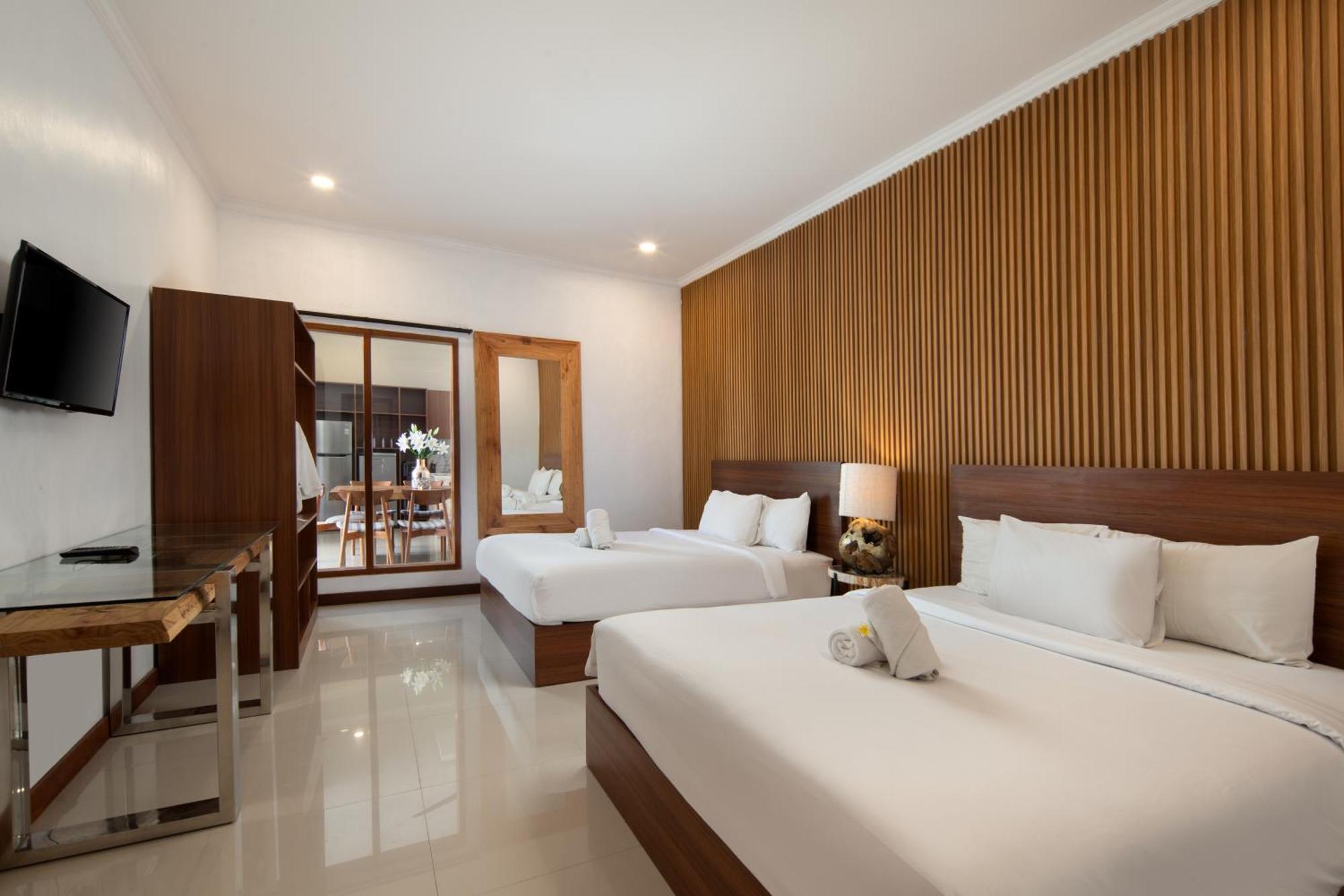 Daha Mansions Seminyak Villa Exterior photo