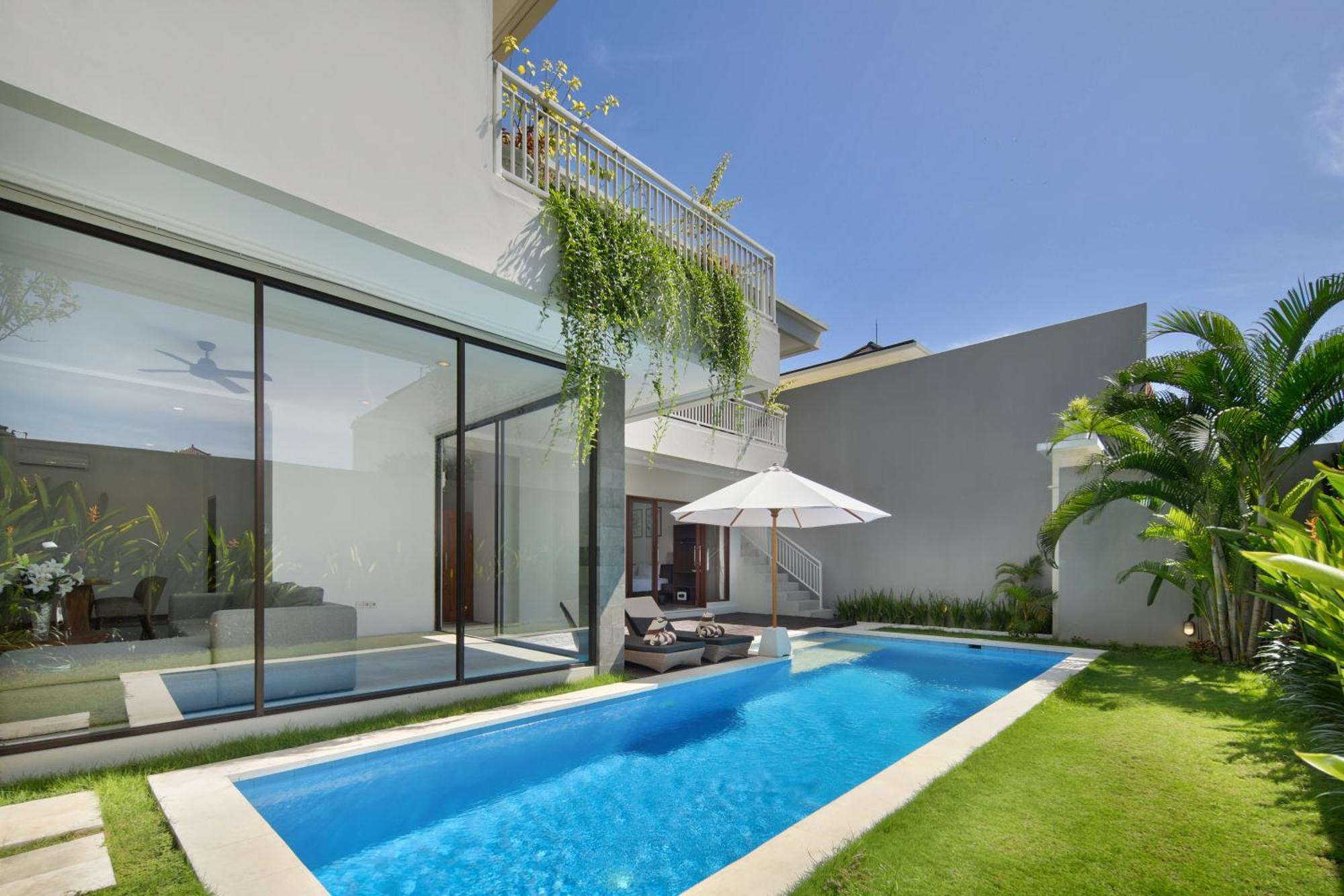 Daha Mansions Seminyak Villa Exterior photo